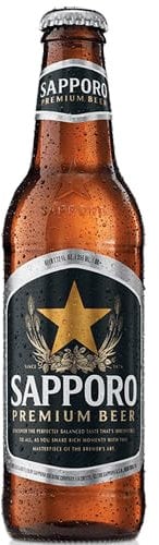 Sapporo - Premium Bier aus Japan mit 4,7% Vol. - 12 x 330ml - Inklusive Haus der Biere Berlin Bierdeckel