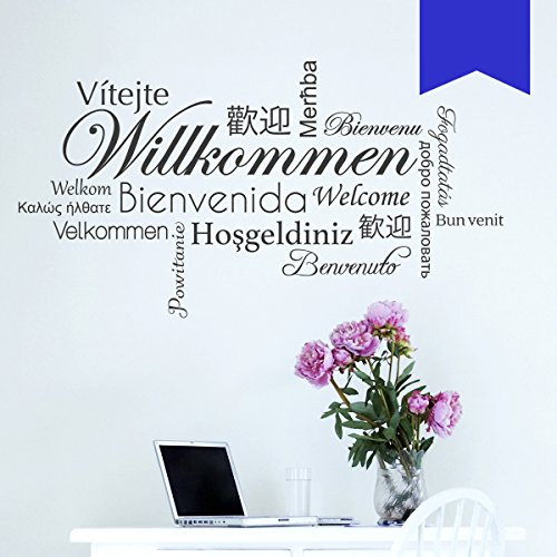 WANDKINGS Wandtattoo - Willkommen in verschiedenen Sprachen - 75 x 41 cm - Azurblau - Wähle aus 5 Größen & 35 Farben