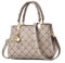 SODOLLEE Handtasche Damen Elegant Henkeltasche mit Exquisiter Anhänger PU Leder Frauen Umhängetasche Ahornblatt Schultertasche für Reisen Shopper Arbeiten Grau Griff