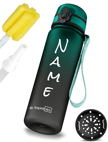 My Vesperbox – Minny - Kinder Trinkflasche - Personalisiert mit deinem Name – 500,750, 1000ml ink. Strohhalm oder Sieb - BPA frei - für Kindergarten, Schule, Sport, Freizeit(Grün - Schwarz 750ml)