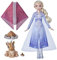 Hasbro Disney Die Eiskönigin 2 Elsas gemütliches Lagerfeuer, ELSA Puppe mit Kleid und langem blondem Haar, Baby-Rentier, Accessoires, ab 3 Jahren
