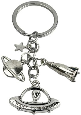 Porte-clés Alien Space - Porte-clés extraterrestre en vaisseau spatial Planète Saturne avec fusée et étoile - Accessoire de clés pour amoureux des Aliens, Espace... - Porte-clés unisexe homme et