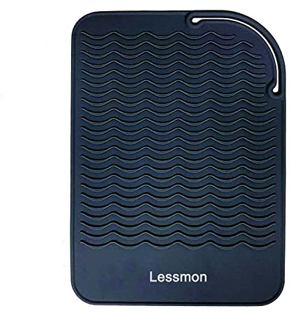 Heat Resistant Mat for Curling Irons, Hair Straightener, Flat Irons and Hair Styling Tools 9 x 6.5, Black