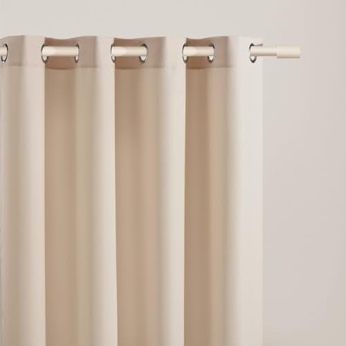 ROOM99 Rideau avec œillets Aura 140 x 240 cm Largeur x Hauteur, Décoration de Fenêtre, Curtains et Draperies intérieurs pour Salon, Chambre Moderne Lisse Crème, 1 pièce