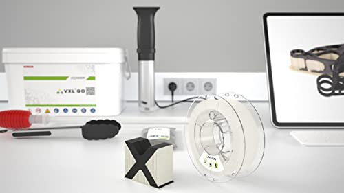 Xioneer VXL GO Starter Kit – Sciogliere i materiali supporto solubili per la stampa 3D, bobina filamento VXL, contenitore plastica 10 l, ancoretta calda, pompa, pinze, occhiali, guanti, polvere VXL