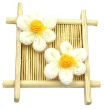 Wambere 10 Stück Blumen Patches Gestrickte Blümchen Gestickte Applikationen zum Aufnähen für DIY-Handyhüllen-Zubehör zum Aufhängen als Ornament,Kleidung T-Shirt Rucksack Hoodies Schuhe,Weiß B