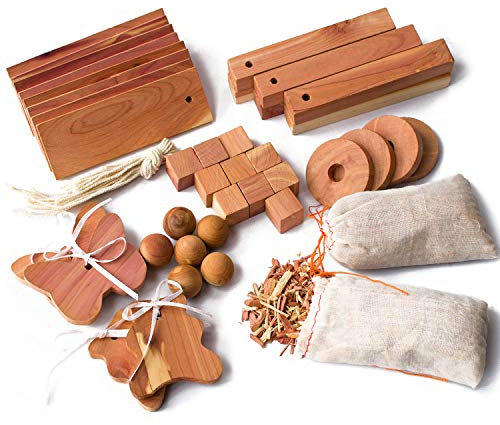 40pcs RaxCollection Mixed Cedar Moth Repellent Set: Hang Ups, Balls and Nuggets
