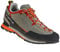 LA SPORTIVA M Boulder X Grau - Robuster Herren Approach-Schuh, Größe EU 43 - Farbe Clay - Saffron