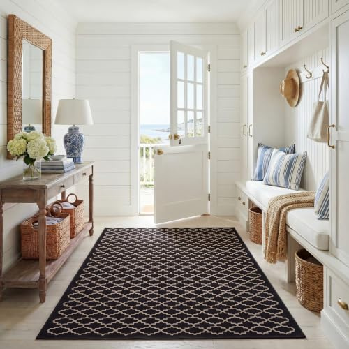 SAFAVIEH Washable Rug Outdoor Courtyard Collection - 5'3 x 7'7, Black & Beige, Non-Shedding & Easy Cleaning, Ideal for Patio, Backyard, Mudroom (CY6919-226)