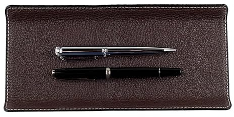 DELMON VARONE - Federschale aus Premium Leder Soft Grain braun - Echtleder Stiftablage für Kugelschreiber & Füller - Elegante Stifteschale mit schwerer Metalleinlage für Schreibtisch & Büro