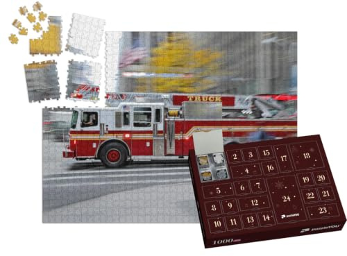 puzzleYOU: Puzzle-Adventskalender | „Feuerwehrauto auf schnellstem Weg zum Einsatzort“ – aus der Puzzle-Kollektion Feuerwehr
