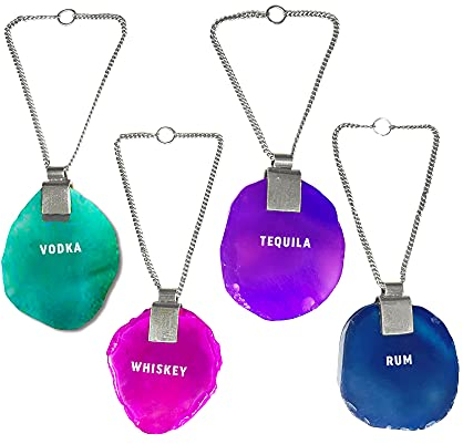WANDA LIVING Decanter Tags, Deluxe Set of Crystal Liquor Labels - signs for your Liquer Bottle 4 Tags with Gold & Silver chain Gin, Bourbon, Scotch, Rum, Vodka, Brandy, Tequila, Whiskey (Silver)