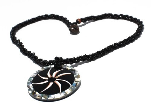 Halskette mit Muschelanhänger mit mehrfach geflochtener Kette Natur-Schmuck BALI/INDONESIEN 5 cm Durchmesser