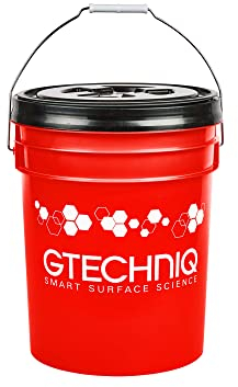 Gtechniq Bucket with Lid, 3-Piece Detailing Car Wash Bucket with Dirt Trap and Gamma Seal Lid for Car Cleaning, 20L