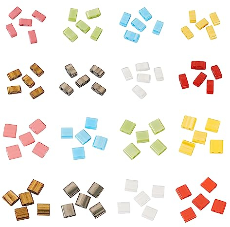 Crafans Lot de 560 perles carrées plates rectangulaires en verre japonais à 2 trous pour la fabrication de bijoux de Noël, bracelets, boucles d'oreilles, 16 couleurs - Thème de Noël