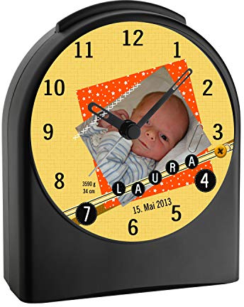 CreaDesign Kinderwecker mit (Wunsch) Namen | Kinder Funkwecker | mit Analog - Ziffernblatt | ohne Ticken und mit Licht | Wecker Schulkind | Motiv Scrapbooking