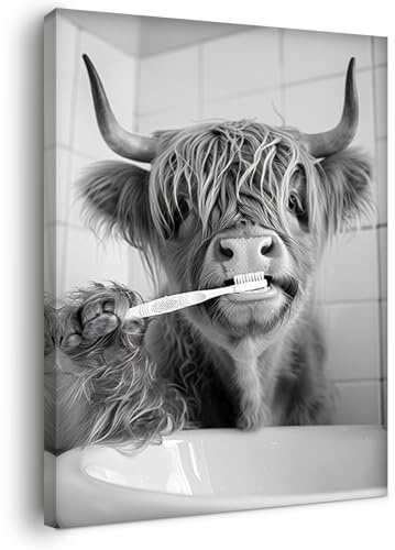 Alptiny Gerahmtes Badezimmer Wandbild 30×40 cm Lustige Highland Kuh beim Zähneputzen Bad Deko für Gäste WC mit Haken Nägeln und magischer Klettbefestigung sofort aufhängbar
