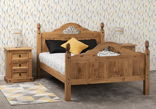Seconique Corona Scroll 4'6 Double High End Bed in Distressed Waxed Pine