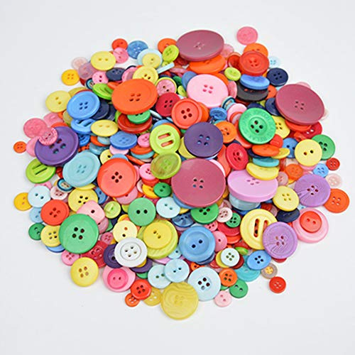 Egurs 600 Stück Bunte Knöpfe Runde Craft Harz Kunststoff Knöpfe zum Nähen basteln Kinder DIY, Verschiedene Größen, 2 Löcher und 4 Löcher
