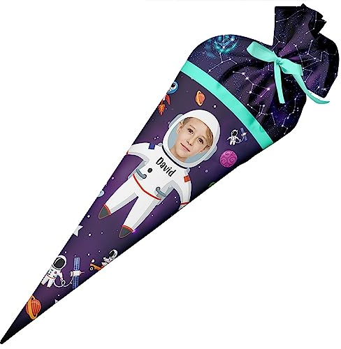 Ferocity Schultüte Kosmonaut mit Namen und Foto für Jungen, personalisierte Foto Tüte, aus Stoff, 70 cm Zuckertüte mit Papprohling, Füllung, große Tüte Kissen [149]