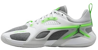 NIKE Women's Jordan Heir Sneaker