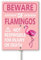 Horienteeon Flamingo-Hofschild mit Heringen, 17,5 x 22 cm, stabiles Aluminium-Rasenschilder, stabiles Aluminium-Rasenschilder, lustiges Parkschild für Hof, Garten, Rasen, Gras, rosa Gartengeschenk für