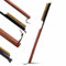 DELICRET - Black Line - Pizzaofen Bürste 66cm lang für 14-16 Pizzaöfen mit Messingborsten und Akazienholz für Mühelose Reinigung