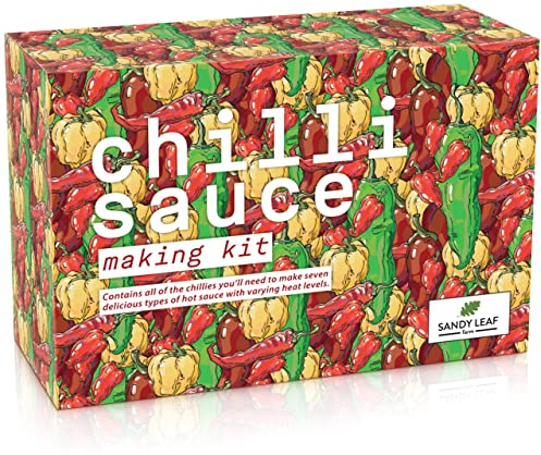 Chilli Sauce Making Kit - Make Your own Hot Sauce Valentine Day Gift - Includes Chipotle, Habanero, Piri Piri, Aji Amarillo & Facing Heaven Peppers