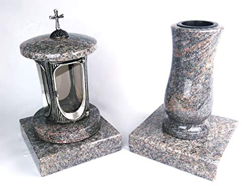 designgrab Alu Grablampe aus Aluminium in Antikoptik mit Kreuz und Grabvase und 2 Stück Sockel eckig in Granit Himalaya