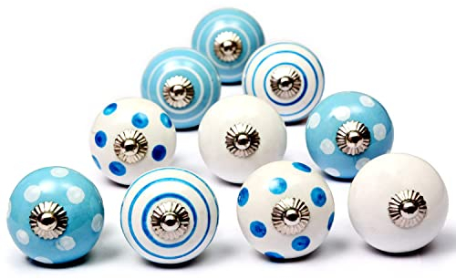 Nacnic Set of 8 Ceramic knobs in White and Light Blue, Hand Painted with Different Designs. Handcrafted Handles for cabinets, Drawers, Dressers and Hangers. Classic knobs of 40mm Diameter