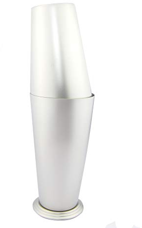 Yukiwa Boston Shaker avec Base Solide 70 cl - Fabriqué au Japon (Argent Mat)