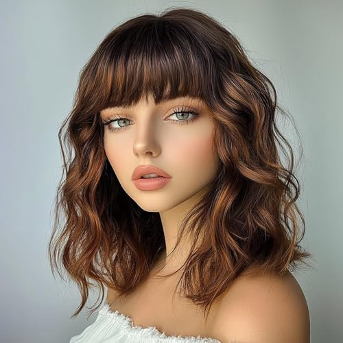 SIMKAYLEE Mittellang Locken Perücke Auburn Ombre Damen mit Pony Lockig Lange Rotbraune Haare Perrücke mit Dunklem Ansatz Halblang Hellbraune Wellen Perrücken für Frauen Alltag Party Karneval (40 cm)