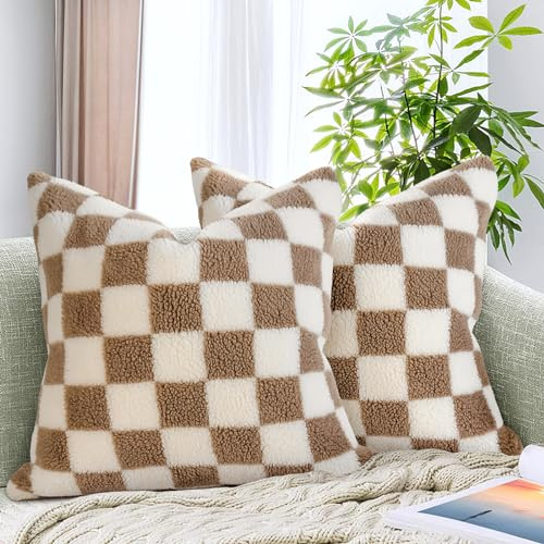 AmHoo 2er Set Dekorative Kissenbezug Schachbrett Dekokissen Sofakissen Luxus Super Sanft Kunstpelz Wolle Set Fall Kissen für Couch Sofa Schlafzimmer 50x50 cm Kamel