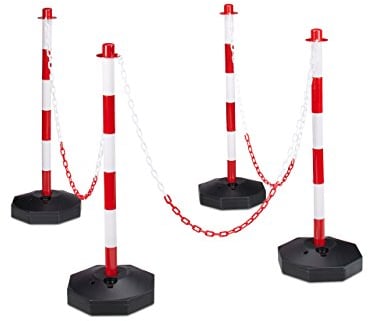 Relaxdays 10020484 4 Poteaux de signalisation et délimitation avec chaînes barrière de parking 82 x 112 x 28 cm Rouge-gris