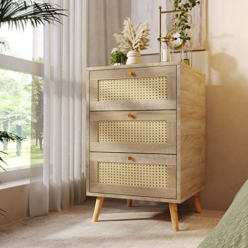 HAINEW Rattan Kommode mit 3 Schubladen, Moderne Highboard Eichenfarbe Sideboard Beistellschrank Aufbewahrungsschrank für Schlafzimmer und Wohnzimmer, H79,5×L48,6×T48,5cm