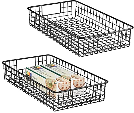 mDesign 2er-Set Drahtkorb aus Metall – breiter Allzweckkorb zur Aufbewahrung auf der Arbeitsplatte, in der Küche, Speisekammer etc. – auch als Schrankkorb geeignet – mattschwarz