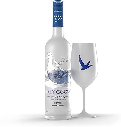 GREY GOOSE Premium French Vodka Gift Set With Acrylic Cup, 40% ABV, 70cl / 700ml, Delivered in Recyclable Packaging, Made in France using natural ingredients