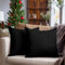 Encasa XO Feine Chenille-Kissenbezüge 2-teiliges Set - Black 1-50x50 cm Strukturiertes, einfarbiges, weiches und glattes dekoratives Kissen mit quadratischem Akzent für die Couch