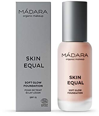 MÁDARA Organic Skincare | Skin Equal Soft Glow Makeup Foundation SPF 15 ROSE IVORY 30 ml, Mineralfoundation mit Hyaluronsäure, mittlere Deckung, vegan, COSMOS Natural