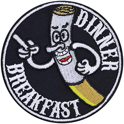 Zigaretten Spruch - Zigaretten-Frühstück - Raucher Aufnäher mit Stickerei lustige Aufbügler Smoker Patch zum annähen/aufbüglen Geschenk für Arbeitsplatz/Wohnung - 80x80mm