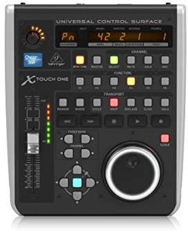 Superficie di controllo universale Behringer X-TOUCH ONE con fader motore sensibile al tocco e scribble strip LCD