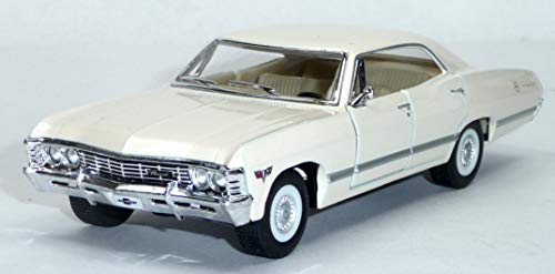 Generisch 1967 Chevrolet Impala beige Sammlermodell ca. 12,5cm / 1:43 Neuware von KINSMART