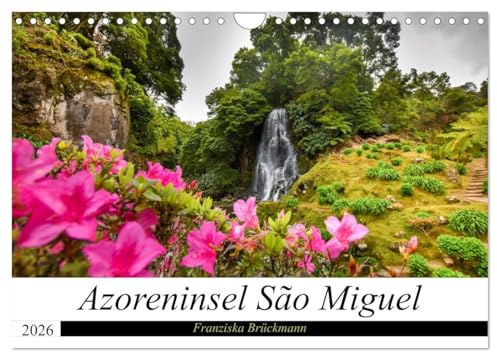 Azoreninsel São Miguel (Wandkalender 2026 DIN A4 quer), CALVENDO Monatskalender: Vulkane mit Kraterseen, tolle Strände, Wasserfälle und Dschungel - all dies findet man auf einer Insel. (CALVENDO Orte)