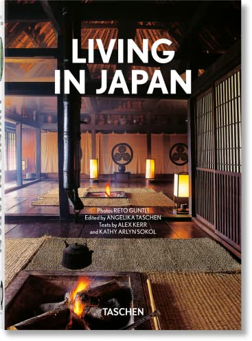 Living in Japan. 45th Ed. (40th Edition)