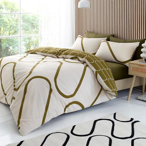 Catherine Lansfield Linear Curve Geometric Reversible Double Duvet Cover Set with Pillowcases Olive Green