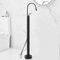 BiaoTeng Robinet Baignoire Ilot Sur Pied Noir Rotatif à 360° eau Chaude et Froide Mitigeur de Baignoire Sur Pied en Laiton Noir