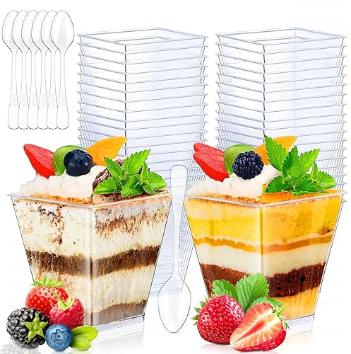 DICLLY Juego de 50 Tazas de Postre con 50 Cucharas (60ml) - Vasos Cuadrados Reutilizables de Plástico - Ideal para Mousse,Pudín,Helado - Perfecto para Fiestas,Picnics y Eventos Familiares