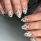 Ceboic 24 Pièces Faux Ongles Court Amande Français Fleurs Bleu Ongles à Coller Acrylique Artificiel Press on Nails Naturel pour Femmes et Filles Nail Art