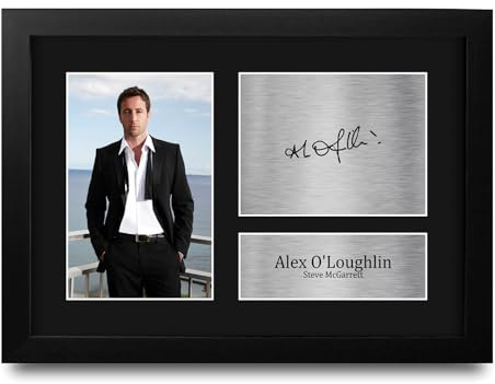 HWC Trading Alex O'Loughlin Hawaii Five-0 Harry Morgan Geschenke Gedrucktes Signiertes Autogramm Foto für Fans von Fernsehshows - A4 Gerahmt