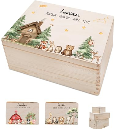 Bärenfreunde - Personalisierte Erinnerungsbox Baby mit Spezial-Druck - Individuelle Baby Erinnerungsbox - Erinnerungskiste aus Holz - Geschenk zur Geburt (M | Klappdeckel,Waldhütte Tiere)